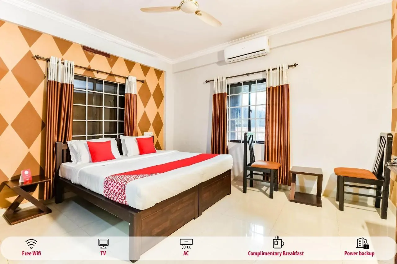 Collection O 46023 Taaza Residency Hotel Vythiri 3*,  India